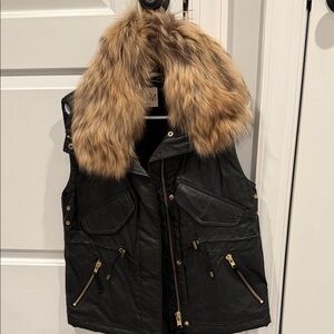 SAM. Black Vest with Faux Fur Collar
